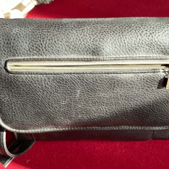 ♥️Relic Vintage black leather handbag. Great condition! - Picture 8 of 14